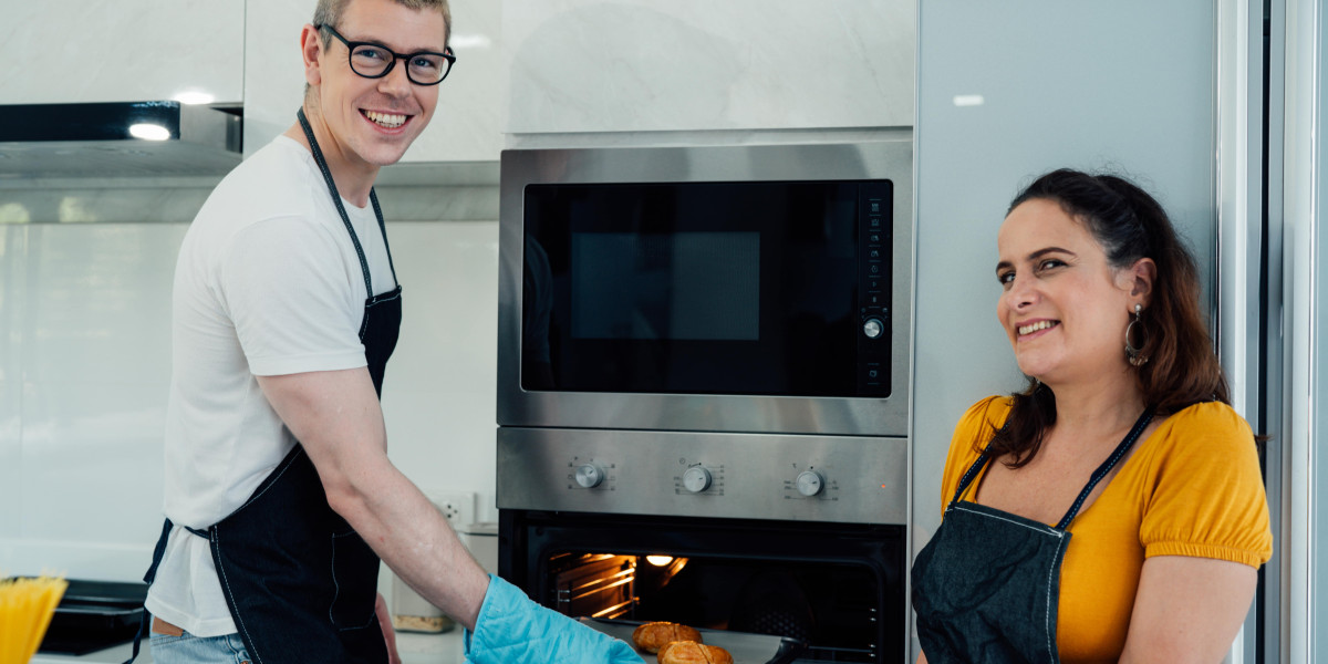 What's Everyone Talking About Fitted Ovens Right Now